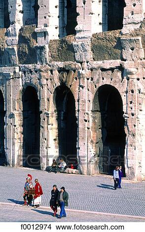 Italie, Rome, le Colisée View Large Photo Image Picture - Italie, Rome, le Colisée. Fotosearch