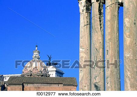 Italie, Rome, le Forum, les colonnes du temple d'Antonin et Faustine View Large Photo Image Stock Photo - Italie, Rome, le Forum, les colonnes du temple d'Antonin et Faustine. Fotosearch