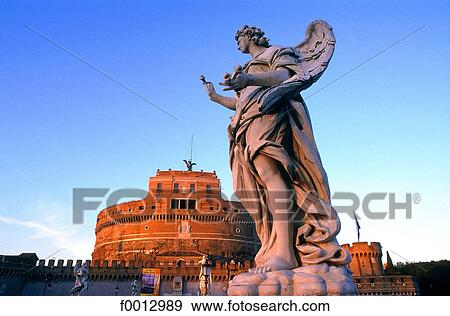 Italie, Rome, le pont et le château Saint-Ange View Large Photo Image Stock Photo - Italie, Rome, le pont et le château Saint-Ange. Fotosearch