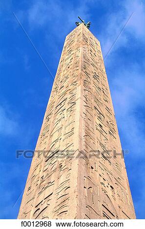 Stock Photo - Italie, Rome, Piazza Navona, l'obélisque. Fotosearch