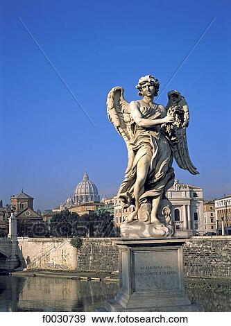 Stock Photo - Italie, Rome, pont San Angelo, statue d'un ange. Fotosearch