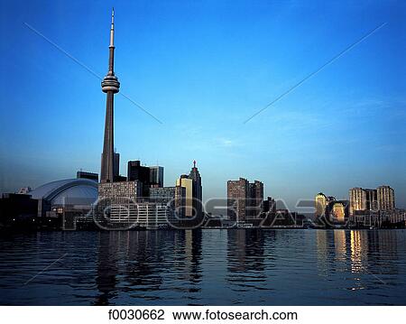 Canada, Ontario, Toronto, vue générale View Large Photo Image Stock Image - Canada, Ontario, Toronto, vue générale. Fotosearch