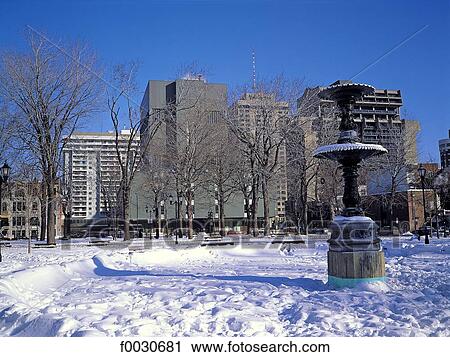 Stock Image - Canada, Québec, Montréal. Fotosearch