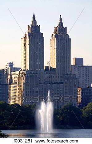 United States, New York, Manhattan, building View Large Photo Image Stock Image - United States, New York, Manhattan, building. Fotosearch