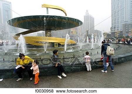China, Sichuan, Chengdu, downtown, modern fountain View Large Photo Image Stock Photo - China, Sichuan, Chengdu, downtown, modern fountain. Fotosearch