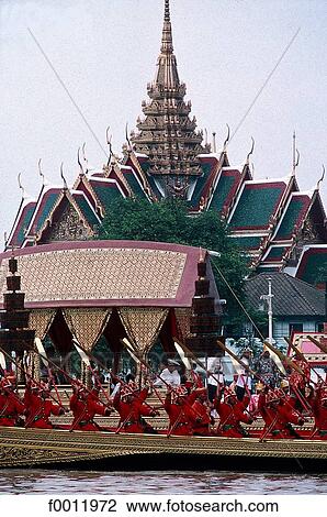 Stock Image - Thailand, Bangkok, parade on the Chao Phraya river. Fotosearch
