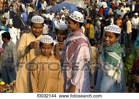 India, New Delhi, market near the Jama Masjid. View Large Photo Image Picture - India, New Delhi, market near the Jama Masjid.. Fotosearch