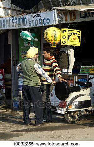 Stock Photography - India, Punjab, phoneshop.. Fotosearch
