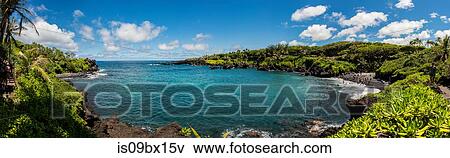 Stock Photo - Waianapanapa State Park, Maui, Hawaii. Fotosearch