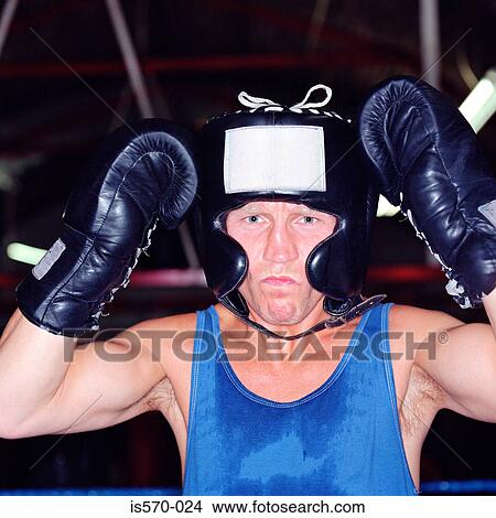 Picture - Boxer. Fotosearch