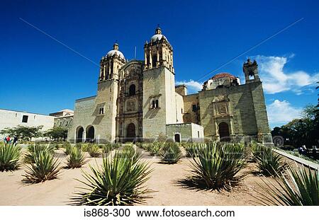 Iglesia santo domingo oaxaco View Large Photo Image Stock Image - Iglesia santo domingo oaxaco. Fotosearch