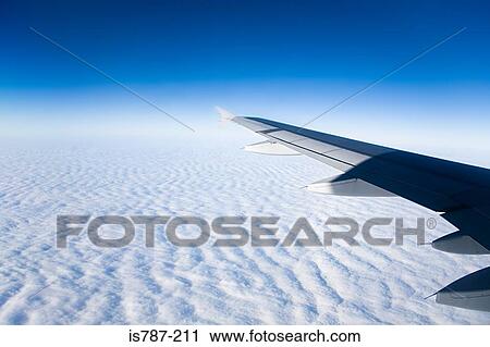 Airplane wing View Large Photo Image Stock Image - Airplane wing. Fotosearch