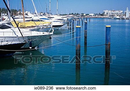 Vilamoura marina View Large Photo Image Stock Photograph - Vilamoura marina. Fotosearch