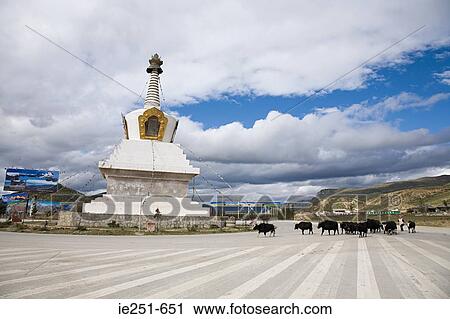Stupa in zhongdian View Large Photo Image Stock Image - Stupa in zhongdian. Fotosearch