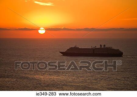 Cruise ship on pacific ocean at sunrise View Large Photo Image Stock Image - Cruise ship on pacific ocean at sunrise. Fotosearch