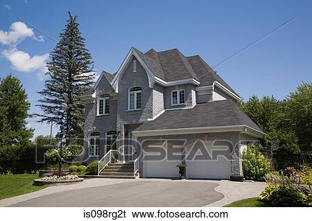 Detached house View Large Photo Image Stock Photograph - Detached house. Fotosearch