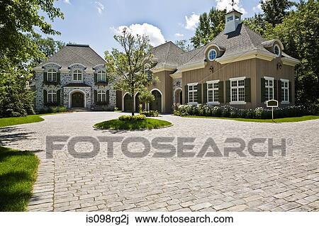 Large house and driveway View Large Photo Image Stock Image - Large house and driveway. Fotosearch