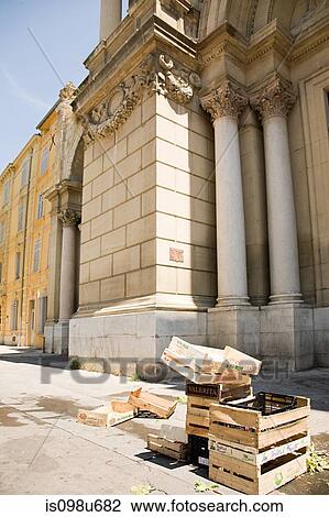 Place Richelme, Aix en Provence, France View Large Photo Image Stock Image - Place Richelme, Aix en Provence, France. Fotosearch