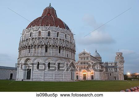 Piazza dei miracoli, Pisa, Italy View Large Photo Image Stock Photography - Piazza dei miracoli, Pisa, Italy. Fotosearch