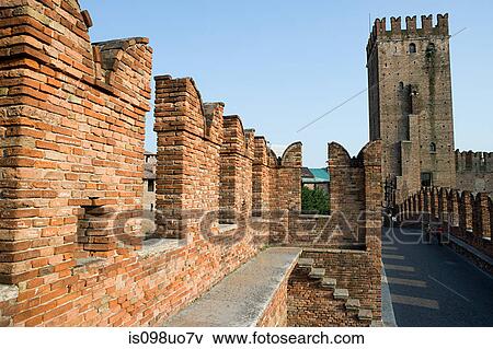 Ponte Scaligero, Verona, Italy View Large Photo Image Stock Photo - Ponte Scaligero, Verona, Italy. Fotosearch
