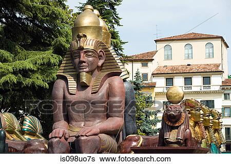 Statues for opera festival at Verona Arena, Italy View Large Photo Image Stock Photograph - Statues for opera festival at Verona Arena, Italy. Fotosearch