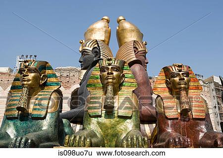 Statues for opera festival at Verona Arena, Italy View Large Photo Image Stock Photograph - Statues for opera festival at Verona Arena, Italy. Fotosearch