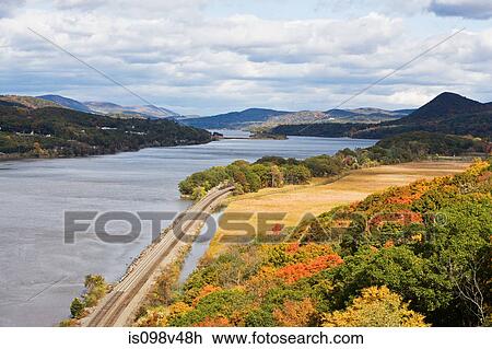 Stock Image - Bear Mountain, New York State, USA. Fotosearch