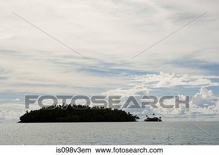 Island in South Pacific Ocean View Large Photo Image Picture - Island in South Pacific Ocean. Fotosearch