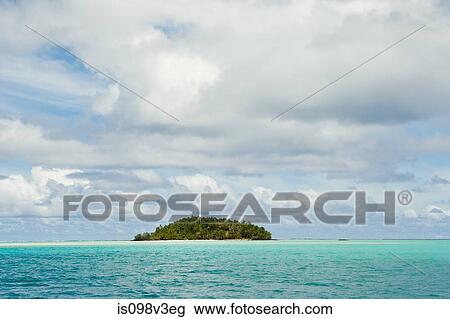 Stock Image - Island in South Pacific Ocean. Fotosearch