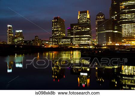 Canary Wharf at night, London, England View Large Photo Image Stock Image - Canary Wharf at night, London, England. Fotosearch