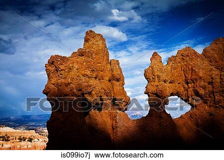 Stock Image - Bryce Canyon National Park, Utah, USA. Fotosearch