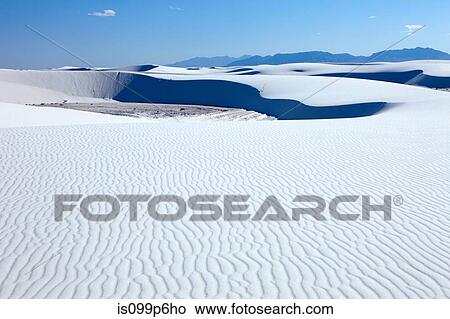 Picture - Sand dunes, white sands national park, new mexico, usa. Fotosearch