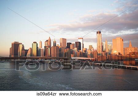 Stock Photography - New York City skyline and bridge. Fotosearch