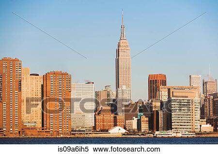 Stock Photography - New York City skyline and waterfront. Fotosearch