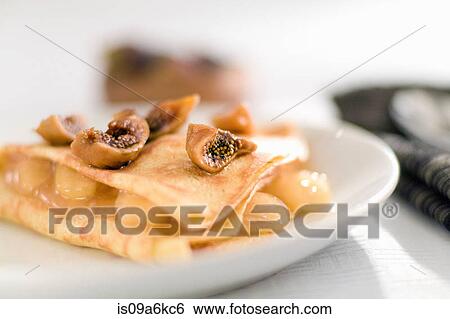 Plate of fruit pie View Large Photo Image Stock Photograph - Plate of fruit pie. Fotosearch
