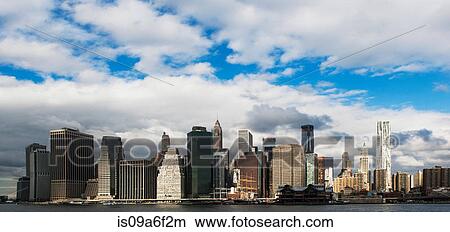 Picture - Panoramic view of Manhattan skyline, New York City, USA. Fotosearch