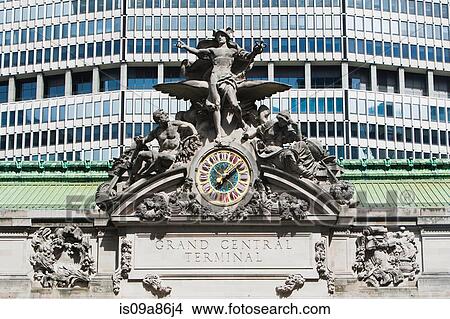 Picture - Statues and sculpture of Grand Central Station, New York, USA. Fotosearch