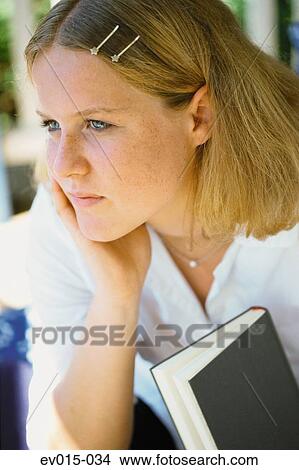 Picture - Portrait of girl. Fotosearch
