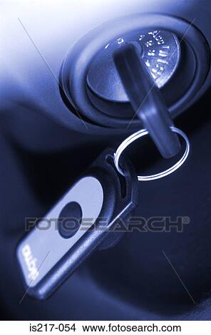 Picture - Car keys. Fotosearch