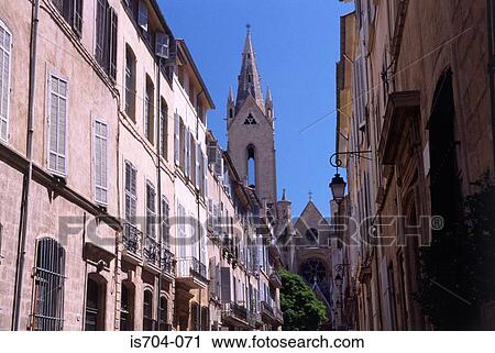 Stock Image - Rue Cardinale, Aix-en-Provence. Fotosearch