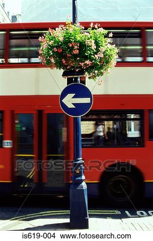 Picture - Red double-decker bus. Fotosearch