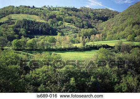 Stock Photograph - Idyllic rural landscape. Fotosearch