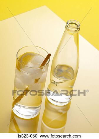 Gin and tonic View Large Photo Image Stock Image - Gin and tonic. Fotosearch