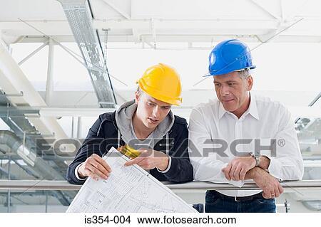 Picture - Architect and builder. Fotosearch