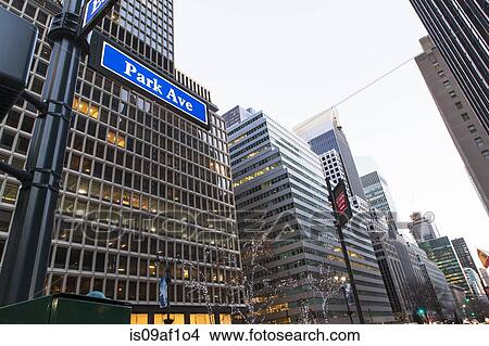Park Avenue sign, New York, USA View Large Photo Image Picture - Park Avenue sign, New York, USA. Fotosearch