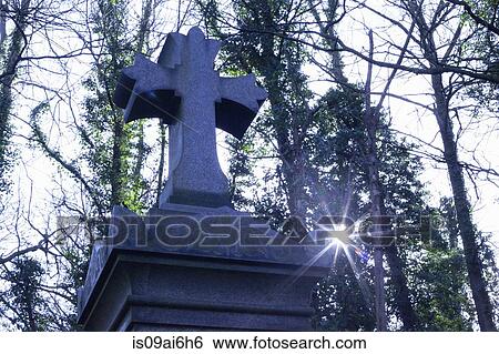 Gravestone in Nunhead Cemetery, London, UK View Large Photo Image Stock Photograph - Gravestone in Nunhead Cemetery, London, UK. Fotosearch