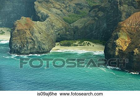 Honopu Beach, Na Pali Coast, Kaua'i, Hawaii, USA View Large Photo Image Stock Image - Honopu Beach, Na Pali Coast, Kaua'i, Hawaii, USA. Fotosearch