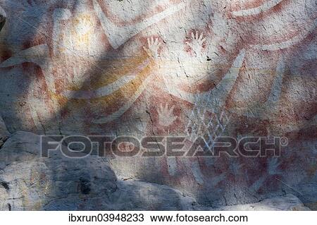 Stock Image - "Aboriginal rock art, Carnarvon National Park, Queensland, Australia, Oceania". Fotosearch