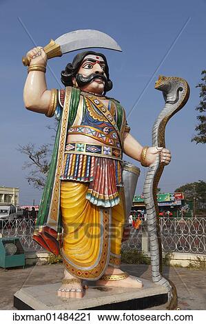 Asura 像 の 悪魔 Mahishasura Chamundi 丘 Mysore Karnataka 南 インド インド 南 Asia Asia ストックイメージ Ibxman Fotosearch Asura 像 の 悪魔 Mahishasura Chamundi 丘 Mysore Karnataka 南 インド インド 南 Asia Asia ストックイメージ Ibxman Fotosearch