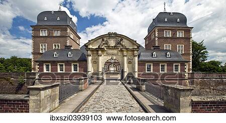 "Baroque moated castle Ahaus Castle, Technical Academy, Ahaus, Munsterland, North Rhine-Westphalia, Germany, Europe" View Large Photo Image Stock Image - "Baroque moated castle Ahaus Castle, Technical Academy, Ahaus, Munsterland, North Rhine-Westphalia, Germany, Europe". Fotosearch